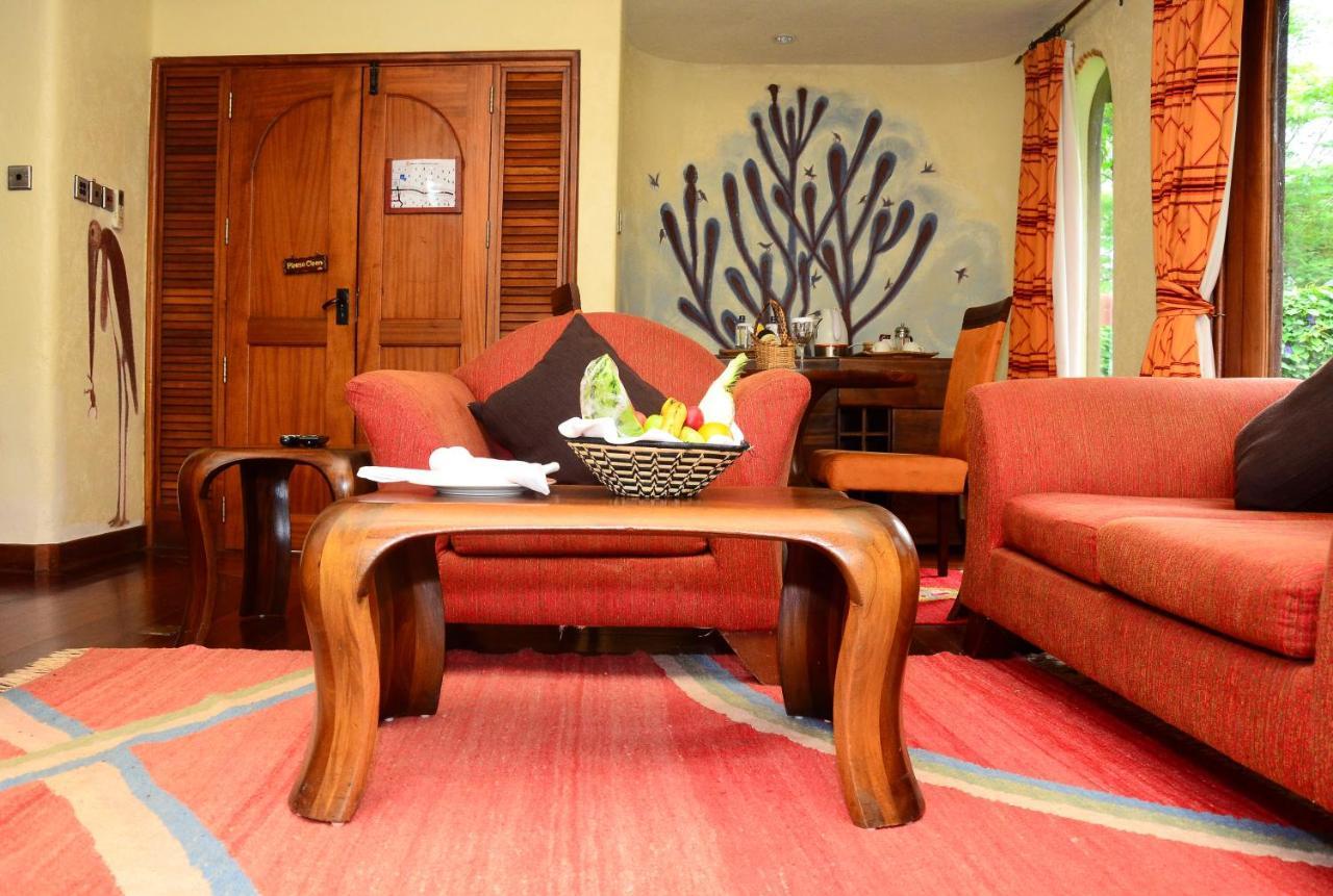 Amboseli Serena Safari Lodge Экстерьер фото